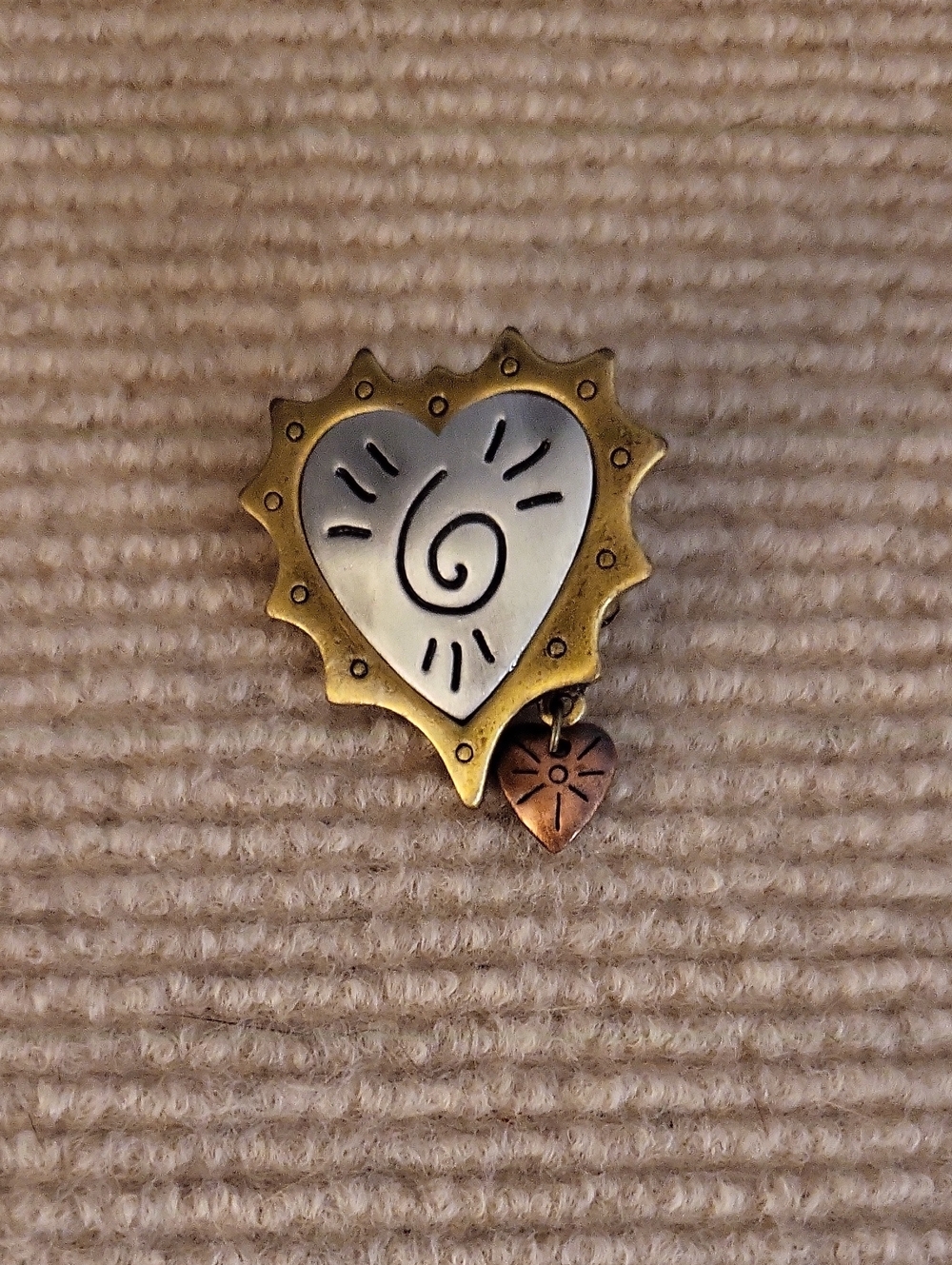 Avon Heart Brooch/Pendant Mixed Metal Copper, Bronze & Silver Tone